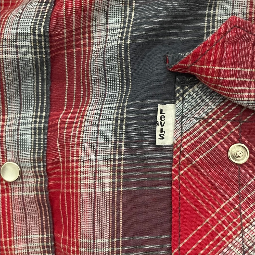 Levi's Plaid Western Snap Button Up - image 7